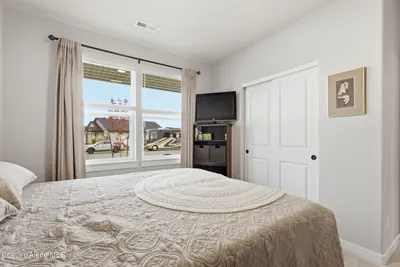 Property 26-9916 - Photo 24