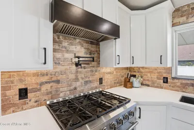 Property 26-9275 - Photo 11