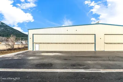 Property 24-10840 - Photo 14