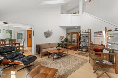 Property 26-2755 - Photo 6