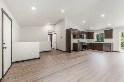 Property 26-7876 - Photo 5