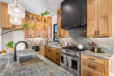 Property 26-8620 - Photo 60