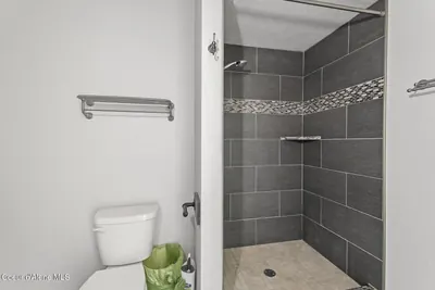 Property 26-10378 - Photo 25