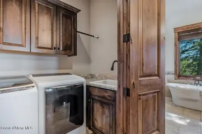 Property 26-8040 - Photo 57