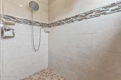 Property 26-7472 - Photo 20
