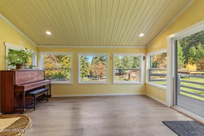 Property 26-10410 - Photo 13