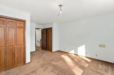 Property 26-10296 - Photo 26