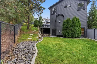 Property 26-8596 - Photo 41