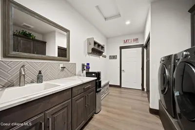 Property 26-7826 - Photo 37