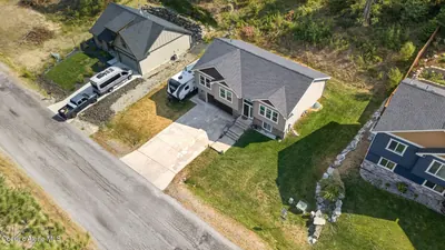 Property 26-8439 - Photo 76