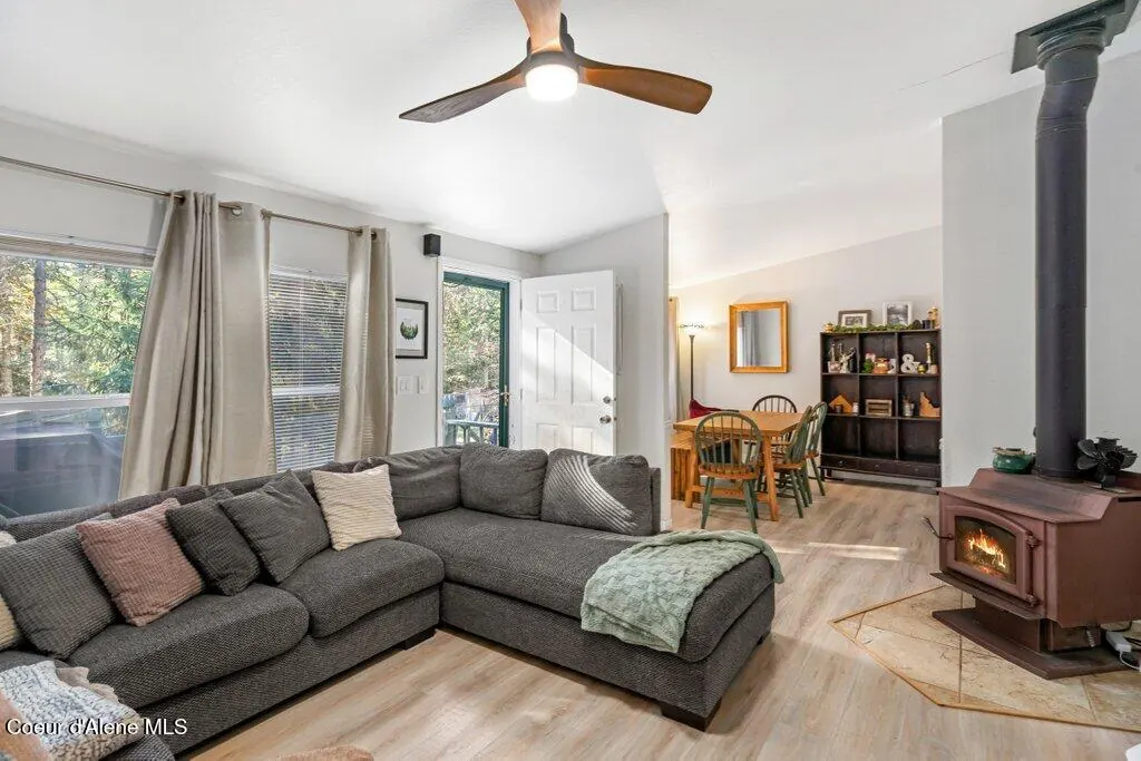 Property 26-10031 - Photo 1