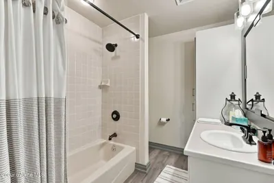 Property 26-9647 - Photo 46
