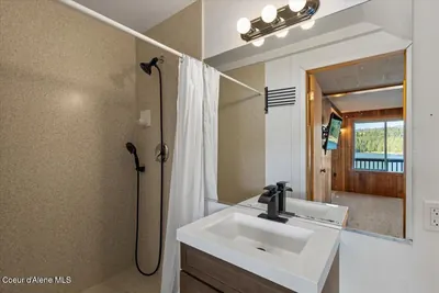 Property 26-10349 - Photo 13