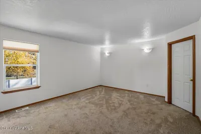 Property 26-10287 - Photo 14