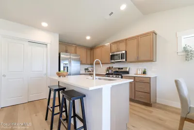 Property 26-7786 - Photo 4