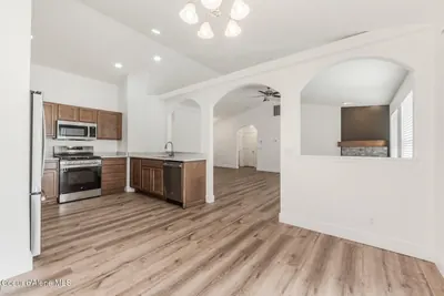 Property 26-8257 - Photo 10