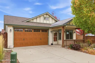 Property 26-10225 - Photo 1