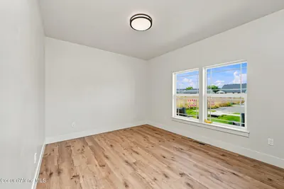 Property 26-9351 - Photo 7