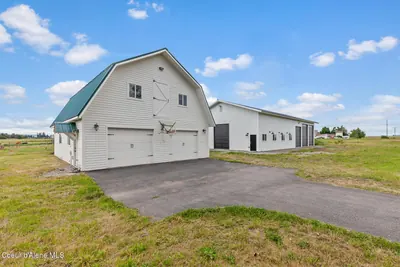 Property 26-10004 - Photo 57