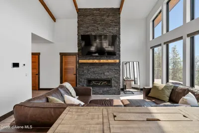 Property 26-9077 - Photo 10