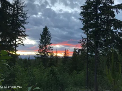 Property 26-7922 - Photo 2