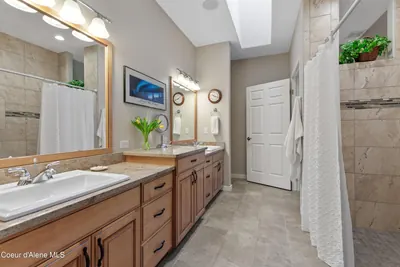 Property 26-1694 - Photo 21