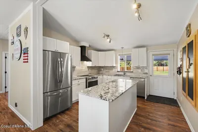 Property 26-9303 - Photo 8