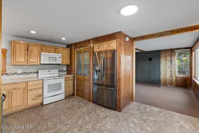 Property 26-10349 - Photo 5