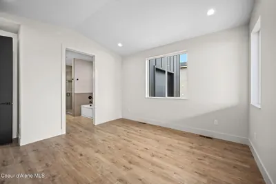 Property 26-9219 - Photo 31