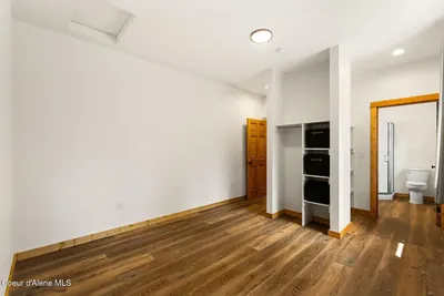 Property 26-8218 - Photo 50