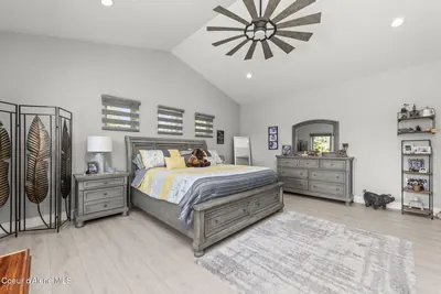 Property 26-9331 - Photo 25