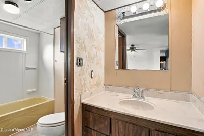 Property 26-10310 - Photo 24