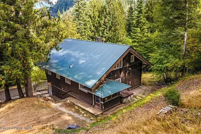 Property 26-9910 - Photo 52