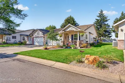 Property 26-8796 - Photo 2