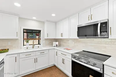 Property 26-8640 - Photo 12