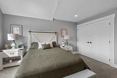 Property 26-9350 - Photo 29