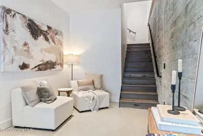 Property 26-8890 - Photo 4