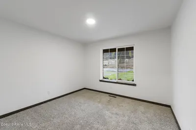 Property 26-5483 - Photo 5