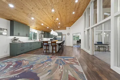 Property 26-9253 - Photo 28
