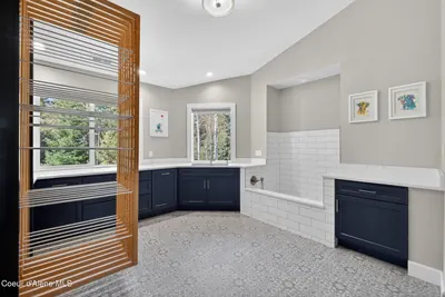 Property 26-2155 - Photo 60