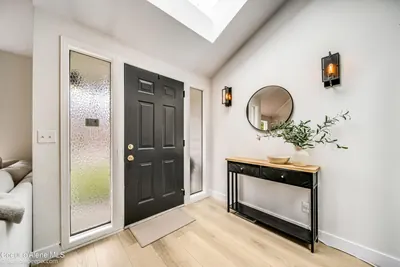 Property 26-9499 - Photo 5
