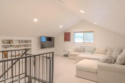 Property 26-9855 - Photo 30