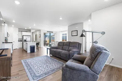Property 26-8125 - Photo 6