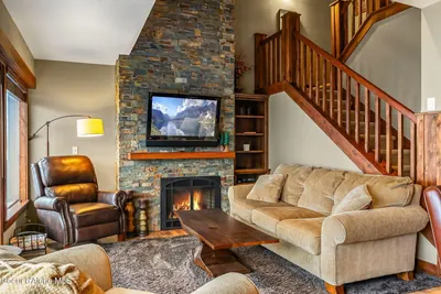 Property 26-10268 - Photo 5