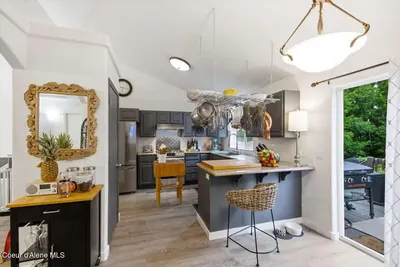 Property 26-8521 - Photo 11