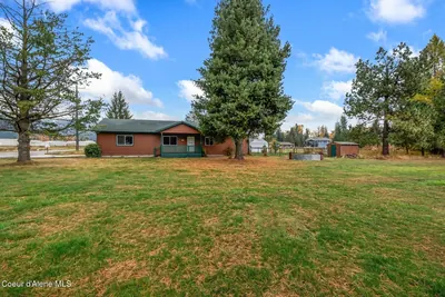 Property 26-10625 - Photo 1