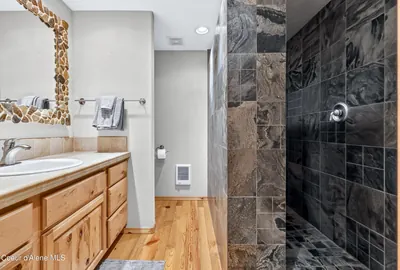 Property 26-9793 - Photo 24