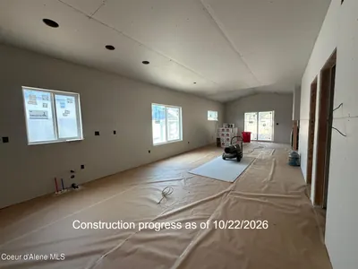 Property 26-10417 - Photo 3