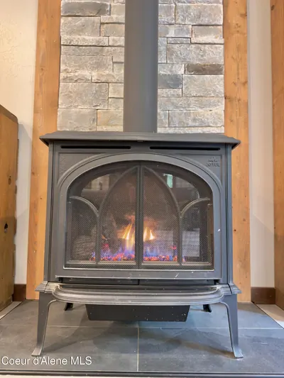 Property 26-10276 - Photo 12