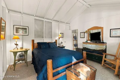 Property 26-10428 - Photo 25